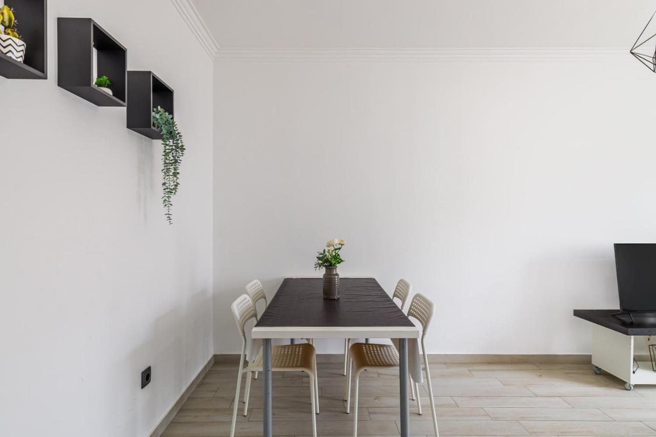 Sleeptubal Moderne Accommodatie Alhos Vedros 外观 照片